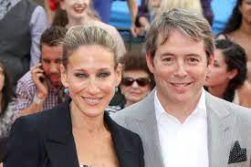 Here's how much jennifer aniston and other actors get paid for their reruns. Sarah Jessica Parker Zeigt Ihren Sohn Brigitte De