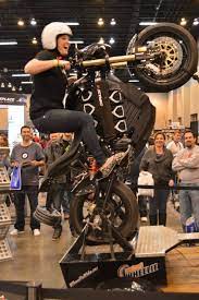 Wheelie Machine Stationary Bike Outdoor Maschine