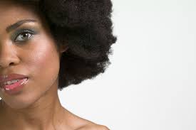 Wet hair looks attractive, we must admit that. How To Give Your Curly Afro The Wet Look