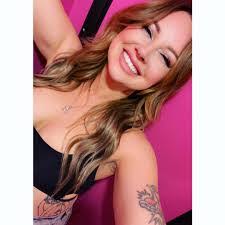 Brittany Rapp's Instagram, Twitter & Facebook