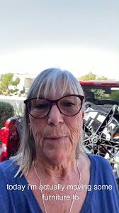 Pool Time!!😂🏊 Buster and Juju love the pool. #realtorstephaniepeters  #phoenixhotproperties #realtoraz #arizonarealestate #libertasrealestate