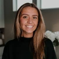 Olivia Putnam's Instagram, Twitter & Facebook