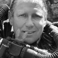 Jarret Fox's Instagram, Twitter & Facebook