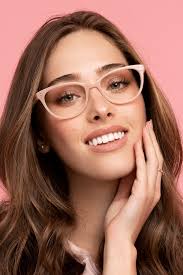 GlassesUSA.com