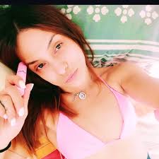 Abrl Hurtado (@abrilune) • Instagram photos and videos