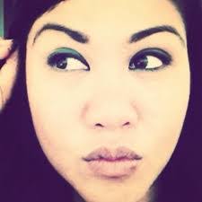 Erin Mendiola's Instagram, Twitter & Facebook