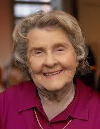 Victoria LeBlanc's Instagram, Twitter & Facebook