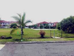 Bandar ini ditadbir oleh majlis bandaraya pasir gudang (mbpg) iaitu sebuah badan khas milik perbadanan johor. Terrace For Sale At Taman Bukit Dahlia Pasir Gudang Land