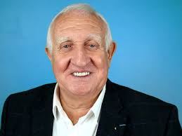 Claude Chabot, ancien élu de Lyon : "Les Roses de mon jardin est l'histoire  de l'éveil sexuel d'un jeune adolescent dans les années 60"