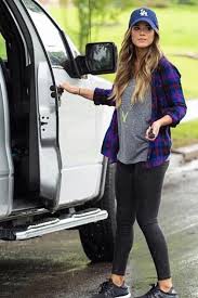 Jojo Fletcher Dallas August 15 2016 Star Style Outfits With Hats Gaming Clothes Baseball Cap Outfit