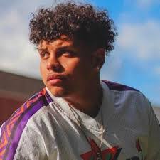 Morgan Ely's Instagram, Twitter & Facebook