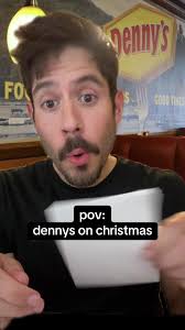 Dennys Giving A Server Money for Christmas