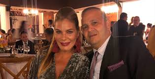 video quién es el esposo de alejandra azcárate, con el que lleva 15 años y del que poco habla). Los Otros Negocios Del Asesinado Esposo De La Exreina Maria Monica Urbina Opinion Caribe