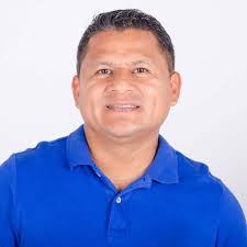 Carlos Milla's Instagram, Twitter & Facebook