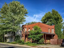 Pin By Raymond Sauve On Histoire Ahuntsic Cartierville House Styles House Home Decor