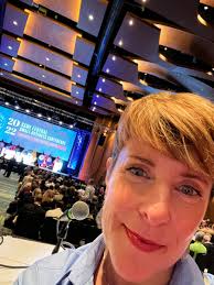 Ann McLeod (@AnnMcLeod)