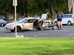 Producer terrence j flaunts his black mclaren in march before rumored accident that totaled the ride. Driver Sought In 4 Car Hit And Run Crash In East Long Beach Long Beach Post News