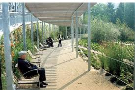 Maitre D Ouvrage Ville De Villeurbanne Equipe Menard Paysage Urbanisme C Est Au Pied De L Eglise Saint Athanase Le L Jardins Villeurbanne Parc Et Jardin
