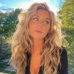 Abby Mors's Instagram, Twitter & Facebook