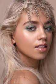 Green Eyeshadow Beauty Photography Editorial In 2020 Beauty Photography Fashion Beauty Photography Fashion Photography Editorial