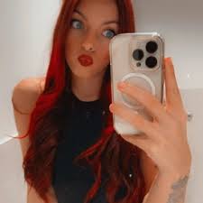 Stephanie Tope (@DancerTope)