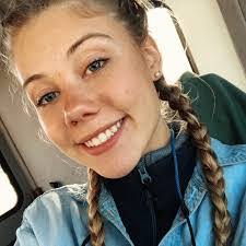 Amber Spaeth's Instagram, Twitter & Facebook