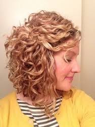 This updo is full of curls and parted off to the side. Natural Curly Hairstyles For White Women Google Search Hair Styles Short Curly Haircuts Curly Hair Styles