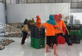 Check spelling or type a new query. Pabrik Kecap Bawen Bulan Syawal Karyawan Dan Pimpinan Pabrik Kecap Kentjana Saling Memaafkan Kebumen Update