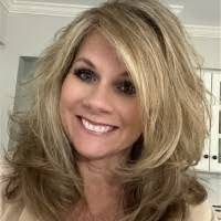 Jennifer Newbury's Instagram, Twitter & Facebook