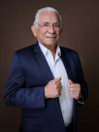 Nesta sexta-feira (05) os parabéns vão para o empresário Geraldo da Cunha Oliveira, o “Geraldinho”, que completa seus 80 anos. Geraldo Oliveira construiu uma das mais emblemáticas trajetórias empresariais do Piauí, vindo