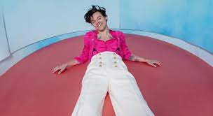 Harry styles has announced a 2020 world tour, 'love on tour,' in support of his upcoming album fine line, will be making a stop in chicago on july 24 and 25! Harry Styles Tickets Harry Styles Tourdaten Konzerte 2020 2021