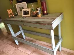 Diy Pallet Distressed Entryway Table Pallet Furniture Diy Pallet Furniture Furniture Diy Diy Pallet Furniture