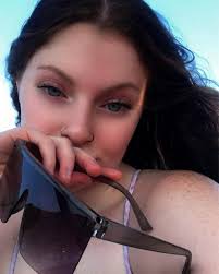 🕷️ Kahli Jace Woods 🕷️ (@kahli.woods) • Instagram photos and videos