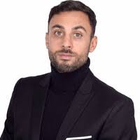 300+ perfiles de «Pachot»