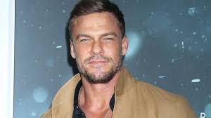 Playdate Release Date Revealed for Alan Ritchson & Kevin James Action Comedy