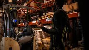 How to Buy the Best Shoes for Warehouse Work