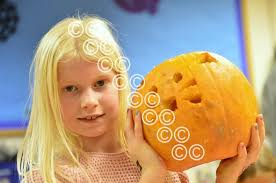 39937812-Children from Cumbria Dance who are taking part in the performance  of The Gruffalo and Room