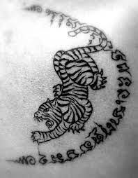 Image Result For Payanak Tattoo Khmer Tattoo Tattoos Sak Yant Tattoo