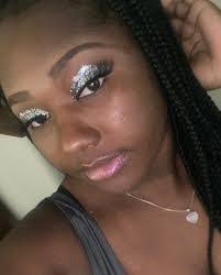 Latoya Drain's Instagram, Twitter & Facebook