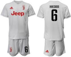 Kit juventus football club também conhecido como juventus de turim ou juventus ou juve ou ainda velha senhora, é um clube de futebol italiano. 2019 20 Juventus 6 Khedira Away Soccer Jersey