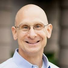 Philip Piasecki's Instagram, Twitter & Facebook