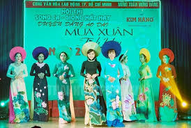 Hội thi Mùa Xuân tình yêu - Duyên dáng áo dài năm 2018