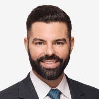 Anna Pifer's Instagram, Twitter & Facebook