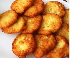 Ottimi per una cena diversa dal solito, perfetti per un. Bomboloni Di Patate Con Provola Un Fritto Filante E Ricco
