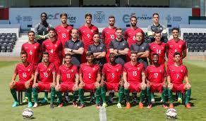 A seleção portuguesa de futebol é a equipa nacional de portugal, representando o país nas competições internacionais de futebol. 2016 Em Revista Fpf