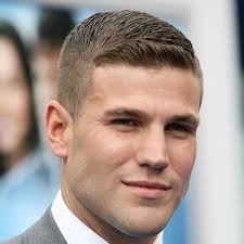 5 Classic Preppy Haircuts The Idle Man Stylemadeeasy Mens Hairstyles Short Mens Haircuts Short Ivy League Haircut