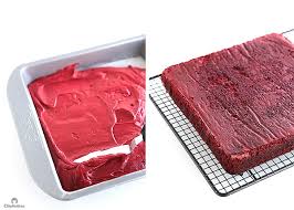 See more ideas about everyone loves red velvet recipes! Imploding Chocolate Bomb Of Hearts With Nutella Sauce Cleobuttera