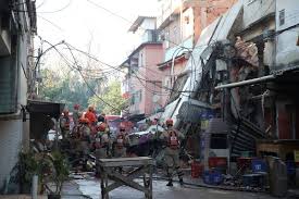 Buildings also collapse due to weak foundations. Two Die After Building Collapse In Rio Neighborhood