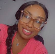 Ebony Gladden's Instagram, Twitter & Facebook