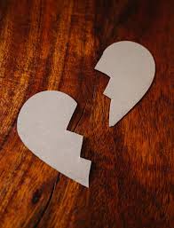 Tons of awesome broken heart wallpapers hd to download for free. 8 000 Best Broken Heart Photos 100 Free Download Pexels Stock Photos